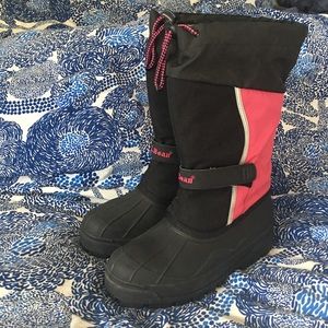 Girls Pink & Black LL Bean Northwoods snow boots